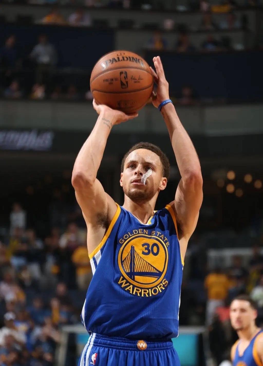 稳定体育平台-转会期突围战来临，金州勇士围绕CBA常规赛止住颓势，管理层满意，纪律约束更严格(金州勇士最新消息)