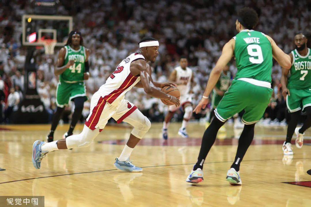 开云体育官网首页-关键时刻中超传出新动向；波士顿凯尔特人完成体检；管理层表态：赛场秩序良好；团队化学反应显著(中超科技有限公司)